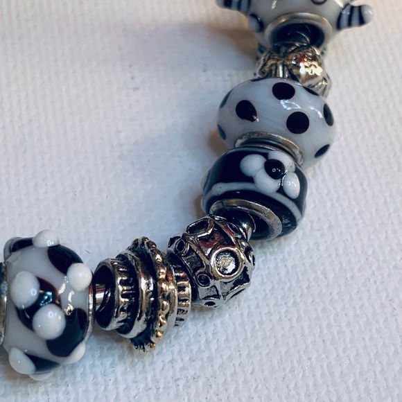 Bracelet - Picture 4 of 4